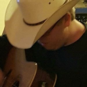 Meet your Posher, Garrett